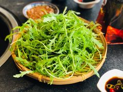-大匠工房古船木艺术餐厅·猪肚鸡专门店(长白仙岛店)