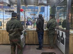 -都市枪神实弹射击俱乐部