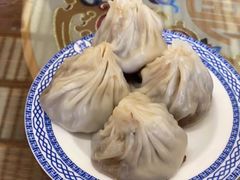 -笑来喜馄饨小笼工坊店(湖滨街店)