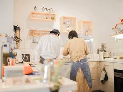 一年前的老板和老板娘-三花屋 Mihhanaya