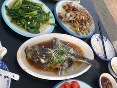 -锦里海景海鲜餐厅.三亚老字号(亚龙湾中心广场店)