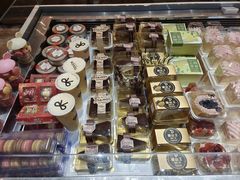 -TOUCH泰奇(奉贤宝龙城市广场店)