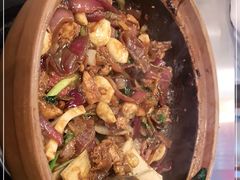 -胡须佬鸡煲四季火锅店(石厦西村直营店)
