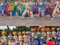 -七彩云南欢乐世界