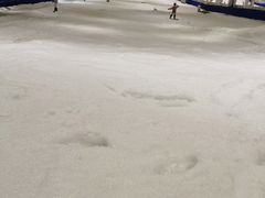 -乔波室内滑雪场