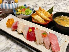 -家贺屋刺身寿司专门店