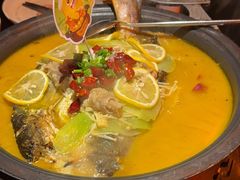 -探鱼·鲜青椒爽麻烤鱼(广州欣荣广场店)