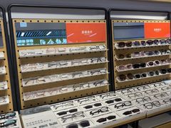 -LOOK眼镜(宝山万达店)