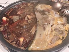 -旧街市鲜货老火锅(大光路店)