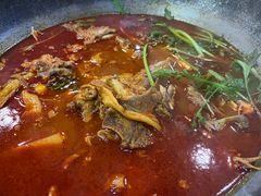 -喇喇排骨火锅·传统韩式脊骨汤(望京西园总店)