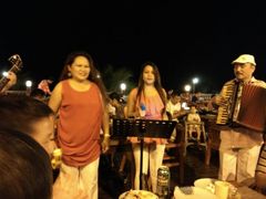 android_upload_pic-渔家火锅·海鲜自助餐·演艺(亚龙湾天域酒店)