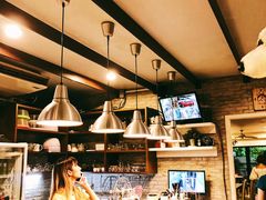 -TrueLove @ Neverland (Husky Cafe)