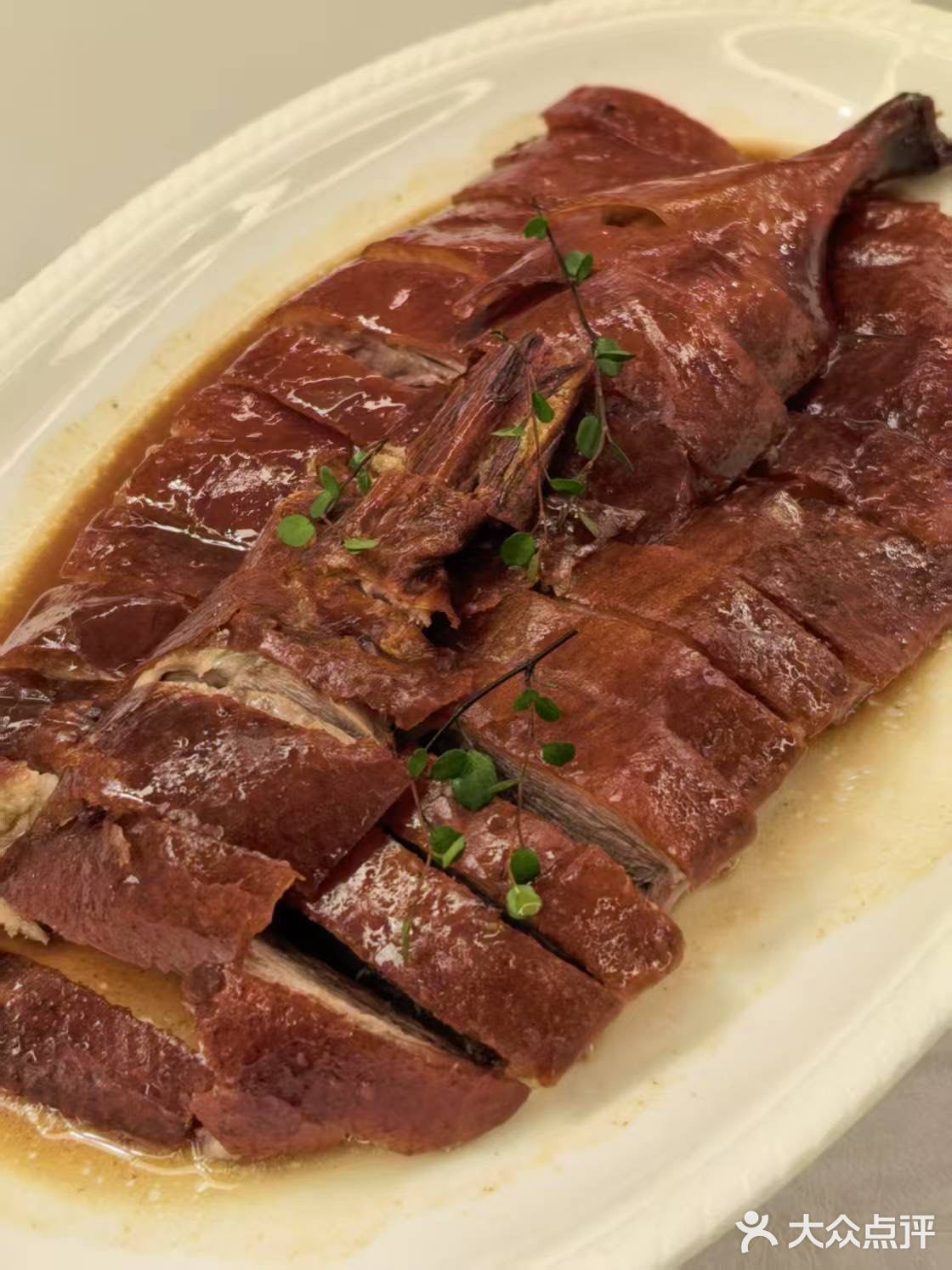 品味佳肴的幸福时刻