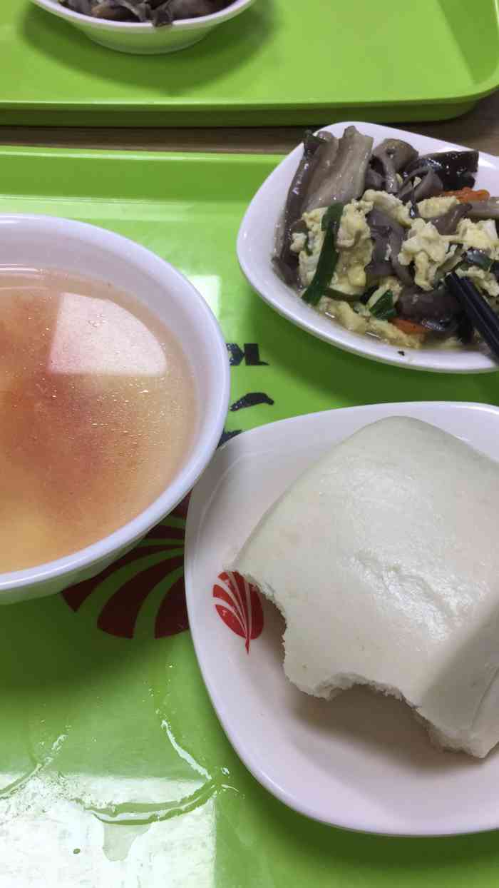 千喜鹤-"据说某某医院的食堂特别难吃,出差前特地去."-大众点评移动版