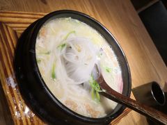 -麦麦山云南菜(复地活力城店)