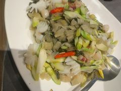 -吴越荣记苏州菜·松鼠桂鱼100%活鱼现做(斜塘老街店)