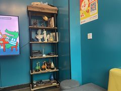 -荒岛实景沉浸密室(江汉路1店)