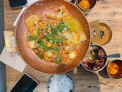 -成都你六姐·牛肉冒菜(上海环宇荟店)