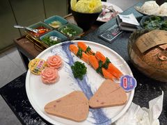 -得意咚瓜·顺德鱼生·冬瓜火锅(深圳首店)