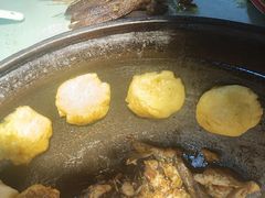 -鱼窝棚柴火铁锅炖(富山屯店)