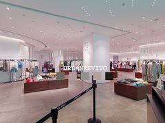 -URBAN REVIVO(上海中庚漫游城店)