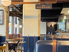 -Ribs & Burgers The Rocks