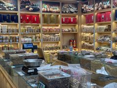 零售区-周记炒货·山核桃·甘栗(武林店)