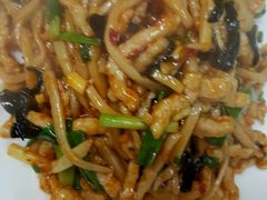 鱼香肉丝-尚府一品·烤鸭·新京菜(圆明园店)