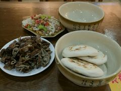 -长香源葫芦头梆梆肉(兴隆巷店)