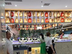 -锤头鲨毛肚海鲜烤肉自助餐厅(国购广场店)