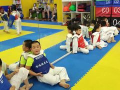 -哈喽实战跆拳道·跳绳·体能(慈云寺馆)