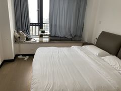 -MG·梦港轻奢公寓(东郊记忆地铁站店)