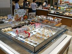 -巴黎贝甜(常德路店)