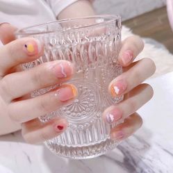 -阿噶西美甲美睫