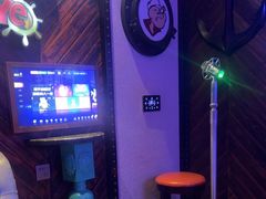 -UK派对KTV(日月广场店)