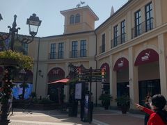 -佛罗伦萨小镇广佛名品奥特莱斯(疏港路店)