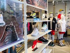 -NIKE KICKS LOUNGE体验店(北京新中关店)