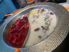 -麻田会 ·鲜活现烹·牛蛙火锅(珠江新城维家思广场店)