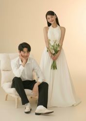 -喜爱高定婚纱摄影