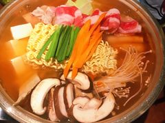 泡菜肥牛部队锅-春熙台韩国料理·章鱼肥牛(西丽店)