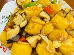 -天海石板屋家常菜(枣园店)