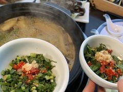 -野菌皇海景野生菌火锅(滨海大道店)