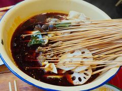 -拈签一笑黄牛肉辣卤串串