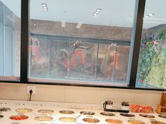 -龍歌自助小火锅(市南金茂湾店)