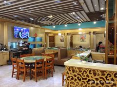 大堂-金穗园·砂锅粥.醉鸡煲火锅(长寿路店)