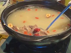 -云晓光头烧烤吧(川沙绿地店)