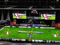 -成都金融城演艺中心