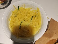 -费大厨辣椒炒肉(黄兴中心广场店)