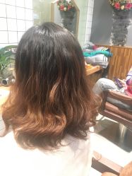 -PE SALON