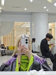 -苏豪路易士·嘉玛发廊